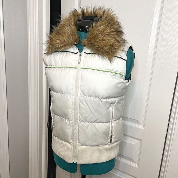 Weathervane Active Quilted Puffer Faux Fur Collar Sleeveless Pocket Zip Vest - Picture 13 of 13